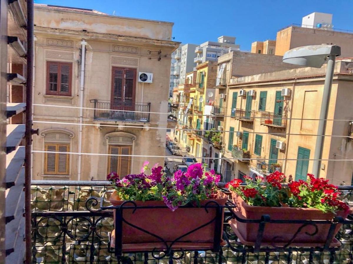 Apartamento Via Aurispa 60 *